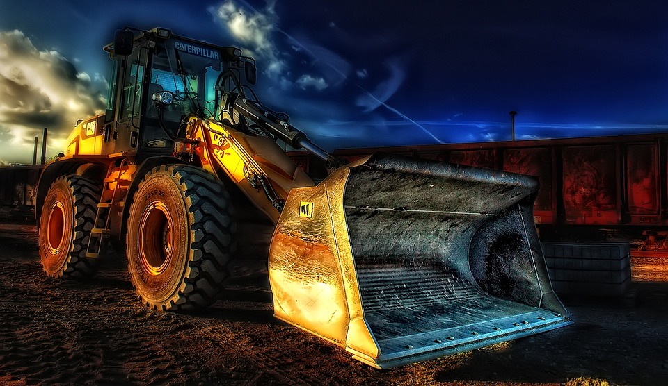 Caterpillar Inc. (NYSE:CAT) Earnings Top Estimates On Global Economic Recovery